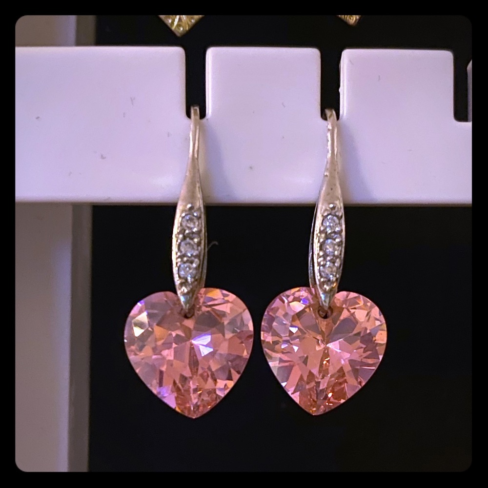 Swarovski crystal heart earrings!